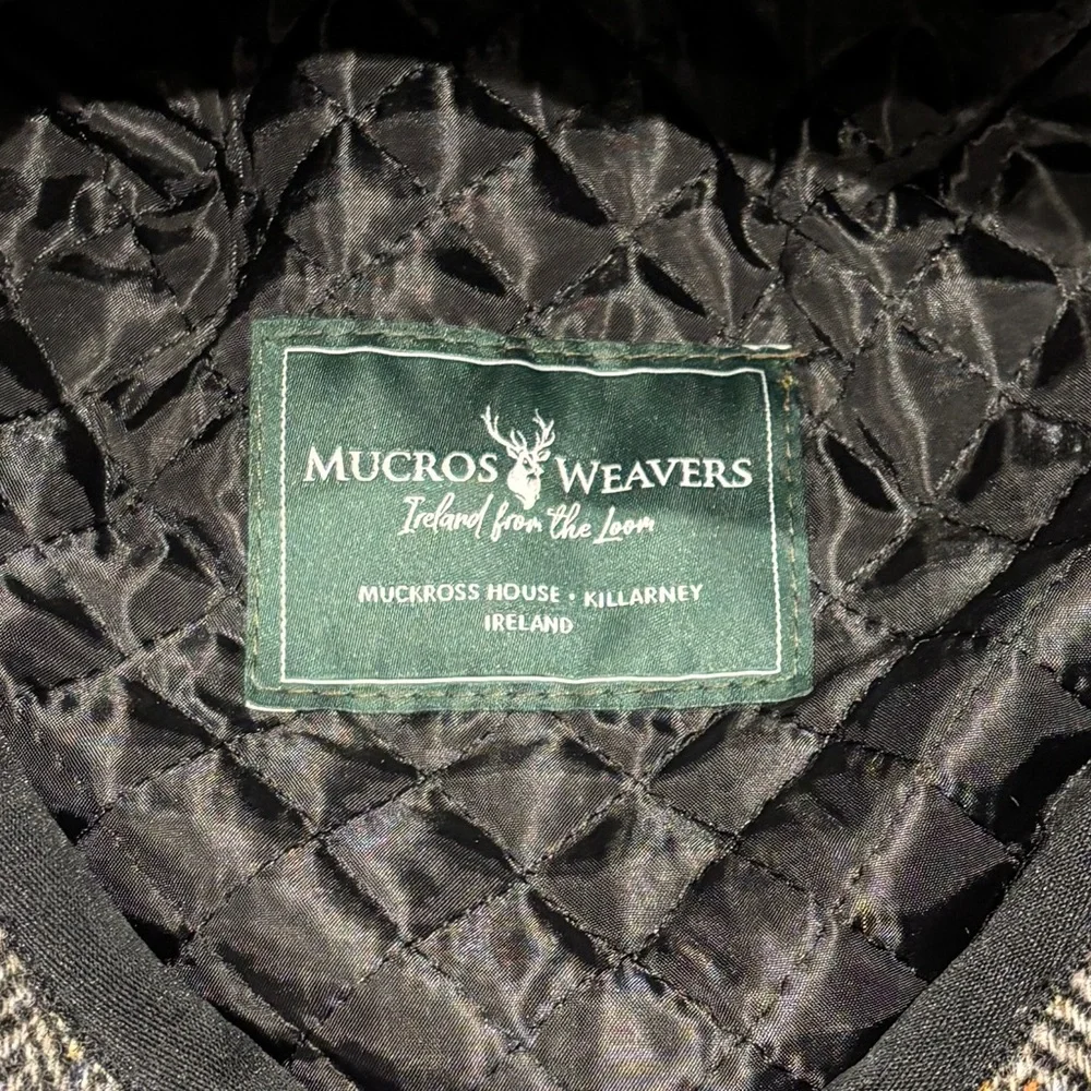 Mucros Weavers Tweed Herringbone Wool Flat Cap - Picture 3 of 4
